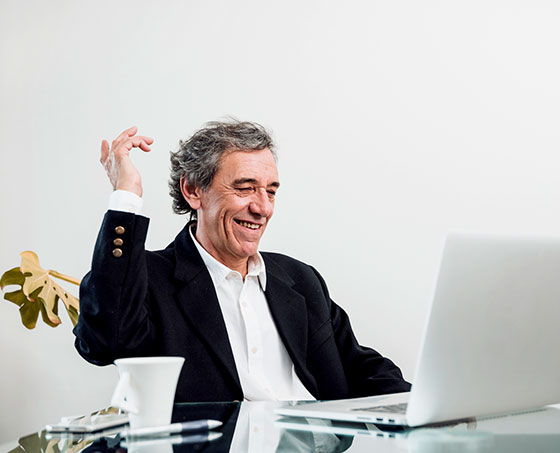 Finance HoldingersOffice